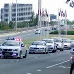 Hollande in Nexonia: President Hollande aangekomen in The Capital City