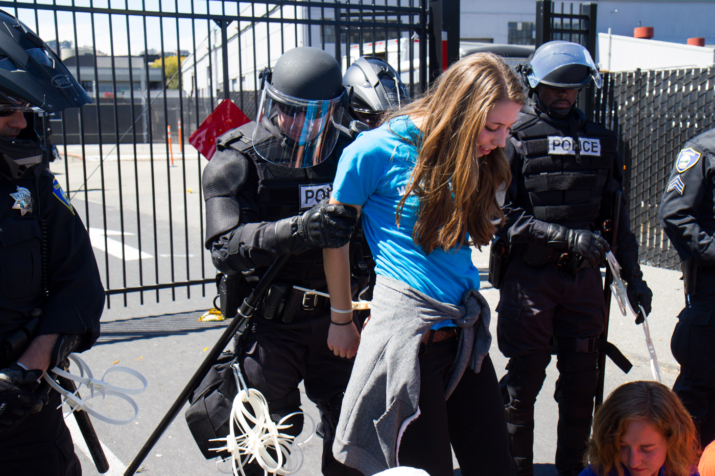 Vechtpartij in Takone: 26 arrestaties en 3 gewonden