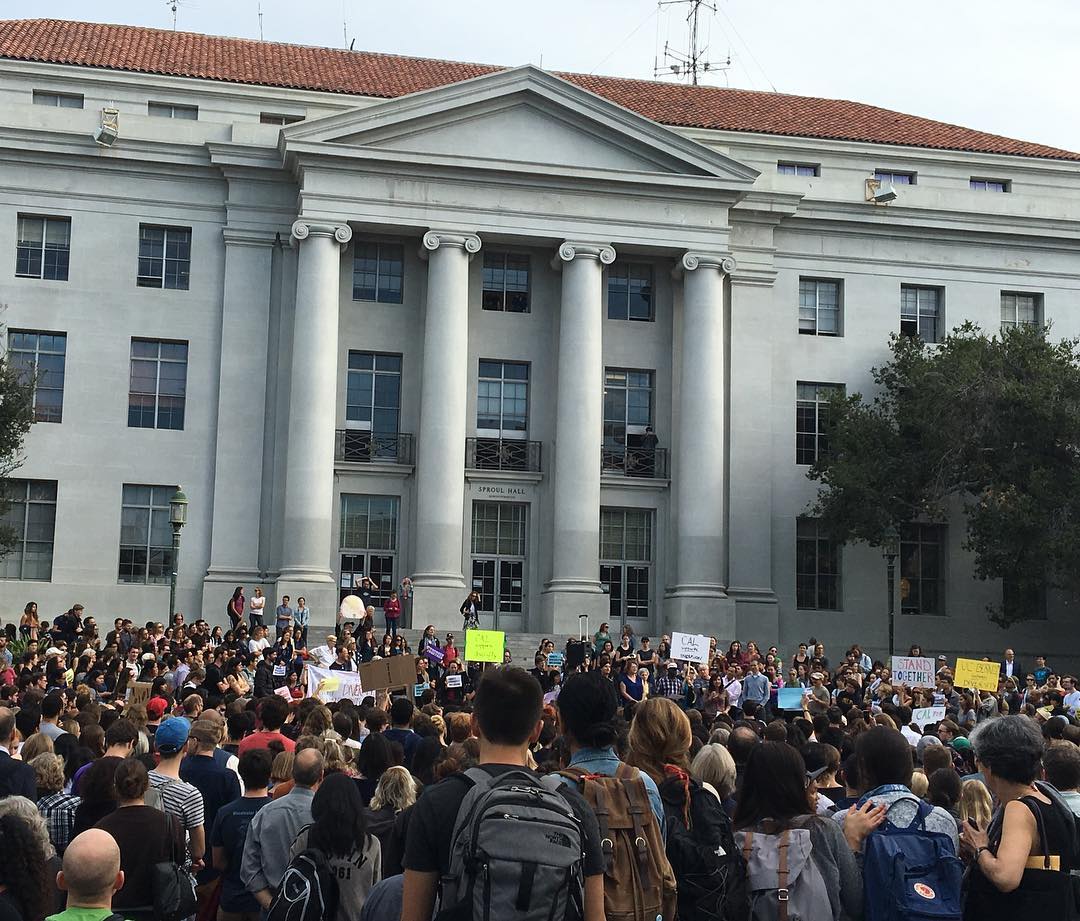 Onrust Yacote om Phillip Edwards