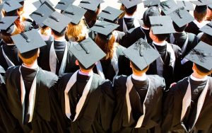 Uniformen verplicht op Paierm Universiteit