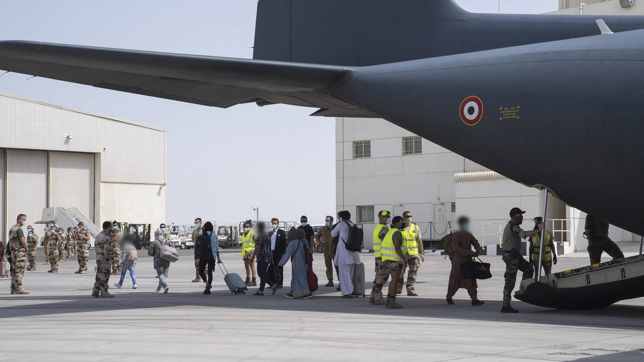 Fransen stelden in juni al ‘humanitaire luchtbrug’ in voor Afghanen